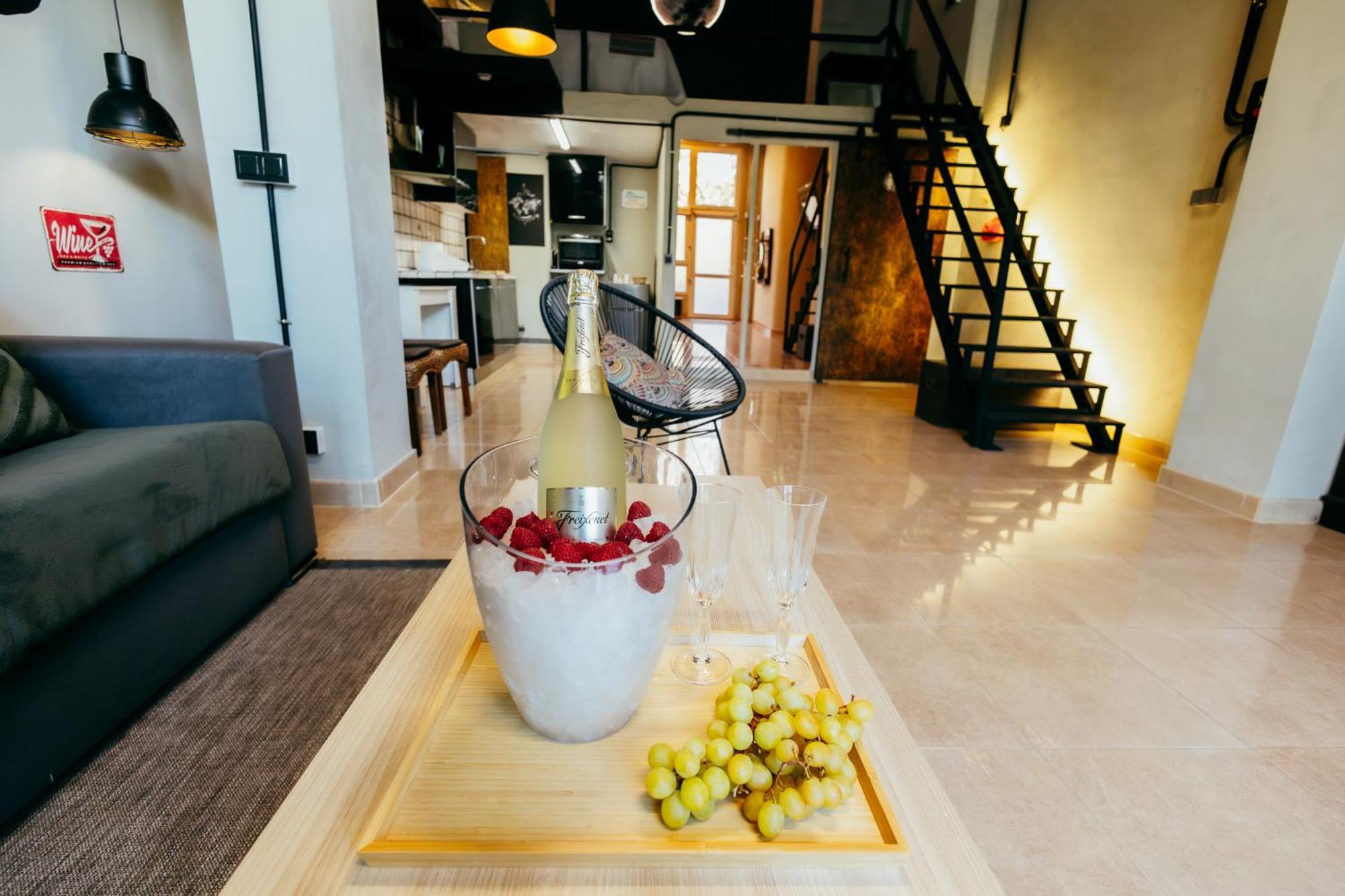 Apartment Ruzafa Roots, 12 Min To Centre, Smart Tv, Wine Walencja Zewnętrze zdjęcie